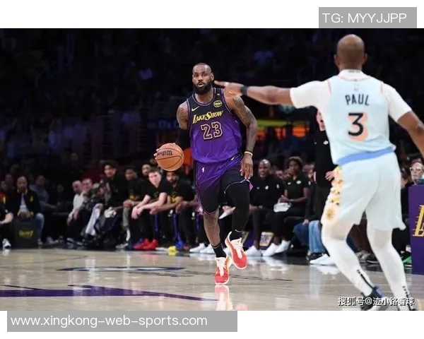 下场对阵太阳里夫斯强调团队需明确战术执行的重要性