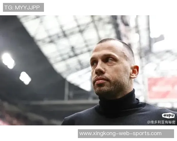 阿贾克斯主帅海廷加因欧冠全败及荷甲低迷表现被解职 阿贾克斯主帅海廷加因欧冠全败及荷甲低迷表现被解职