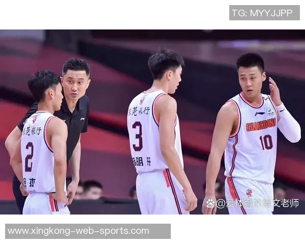 罗林斯表现稳定出场36分钟贡献16分4板8助2抢断球队略有回落